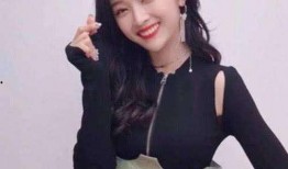 娱乐吃瓜女星看秀争座位,吃瓜女星看秀争座位背后的恩怨情仇